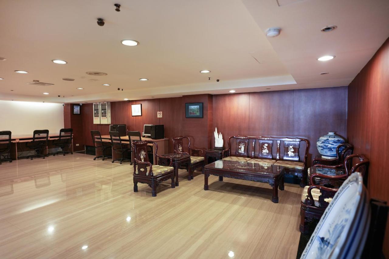 Herkang Hotel Taichung Extérieur photo